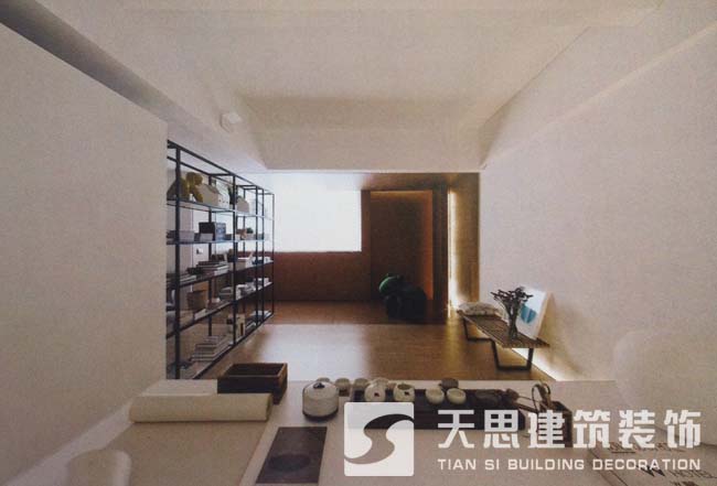 <a href=http://www.qs188.cn/ target=_blank class=infotextkey>合肥辦公室裝修</a>側(cè)面書架